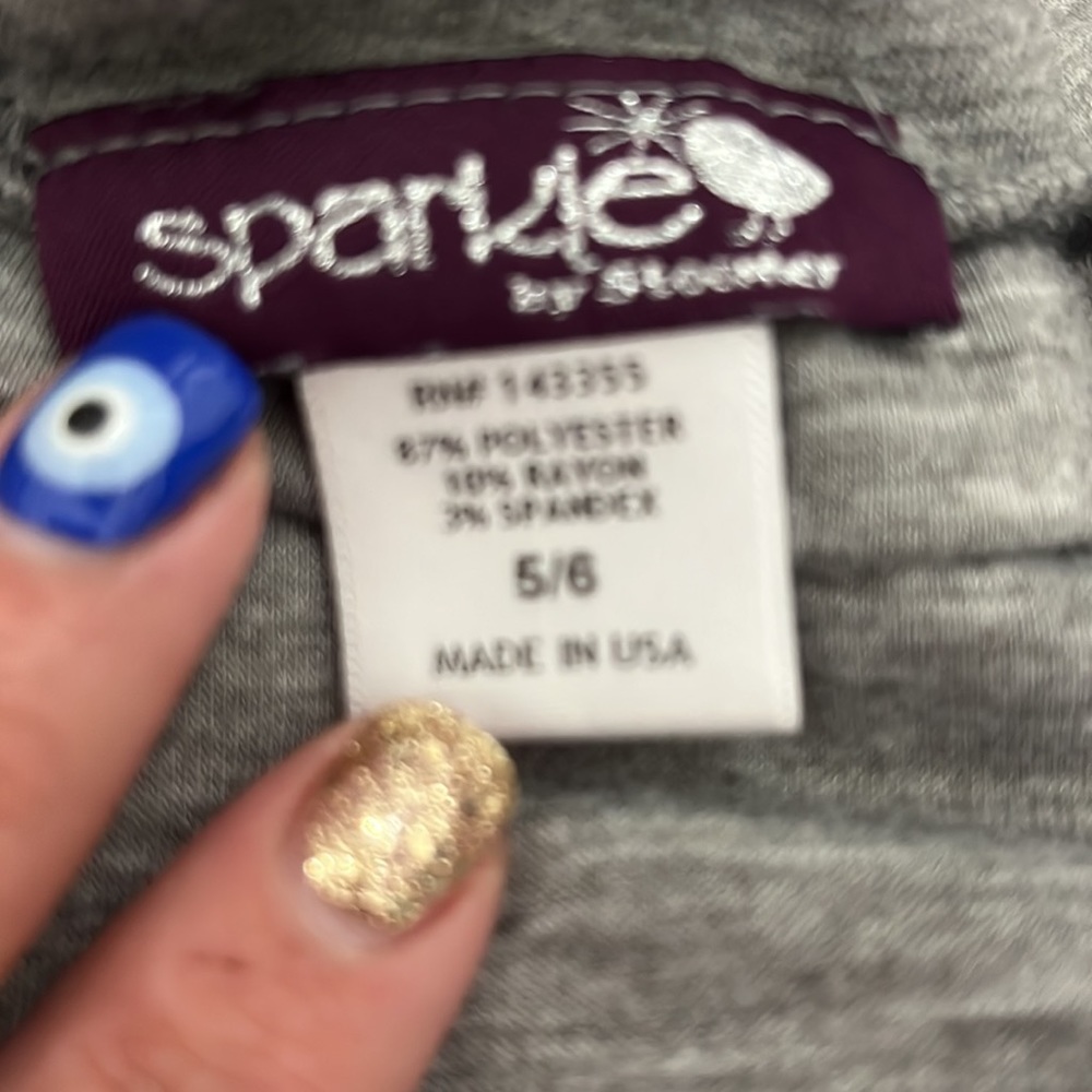 ❤️Sparkle Tee❤️ - Picture 3 of 3